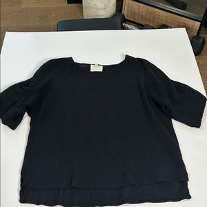 Chic Black Short Sleeve Top